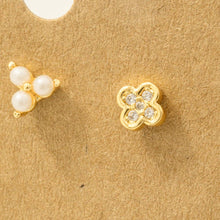 Load image into Gallery viewer, 3Pc Silver Pearl Studded Earrings