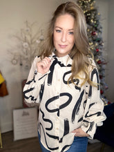 Load image into Gallery viewer, Cream Smocked Sleeve Black Print Blouse