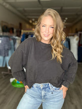 Load image into Gallery viewer, Black Cropped Long Sleeve Tee