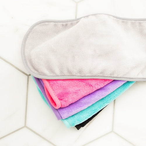Black MakeUp Remover Cloth