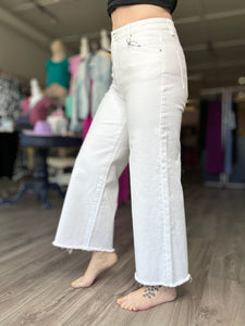 Risen White Wide Leg Jeans