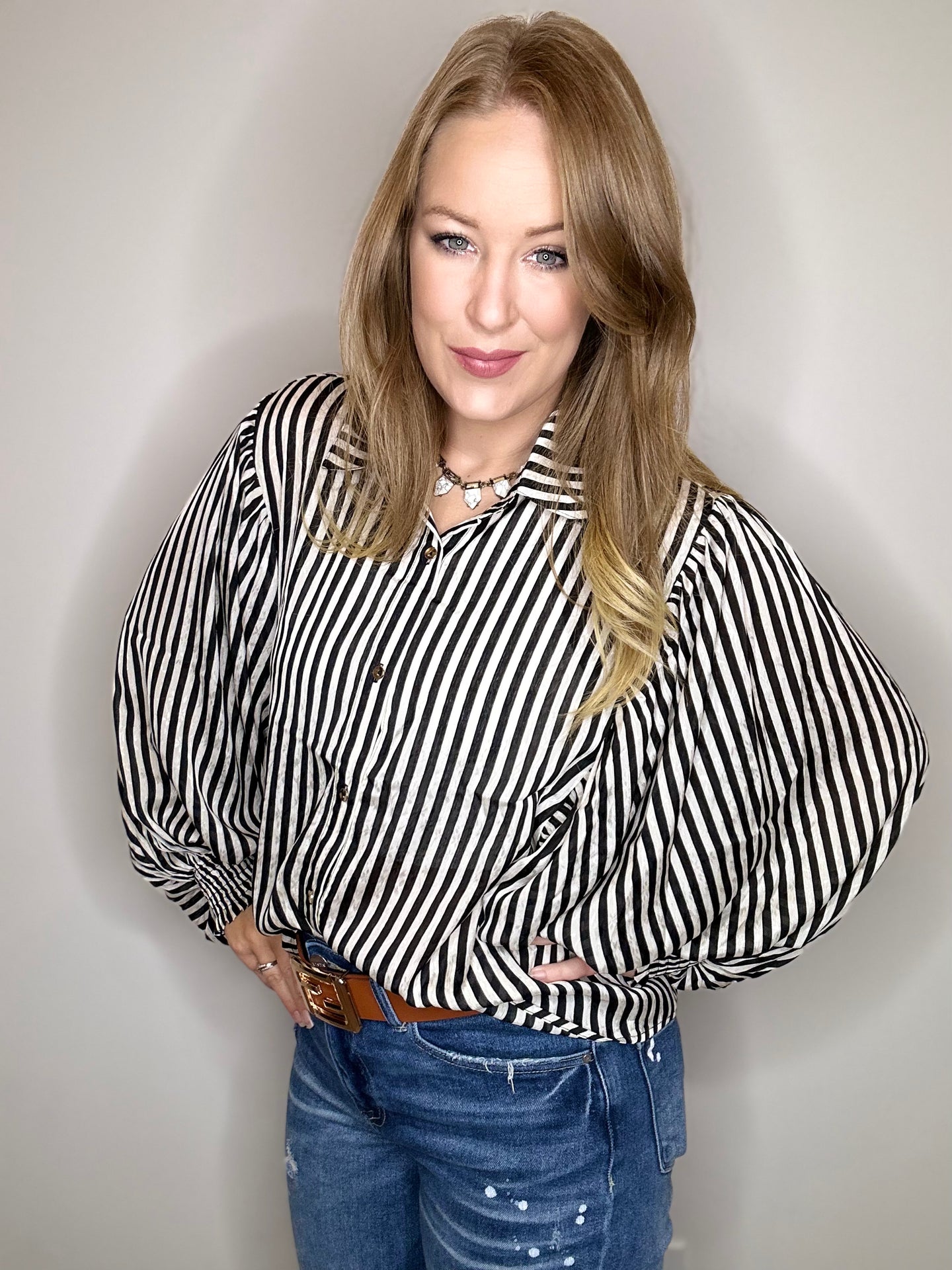 Black Stripe Bubble Sleeve Blouse