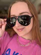 Load image into Gallery viewer, Rounded Aviator Sunglasses