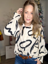 Load image into Gallery viewer, Cream Smocked Sleeve Black Print Blouse