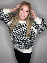 Load image into Gallery viewer, Black Patterned Sweater Top