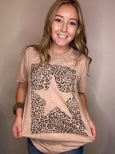 Load image into Gallery viewer, Dusty Pink Star Print Graphic Tee
