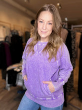 Load image into Gallery viewer, Violet Vintage Wash Pullover