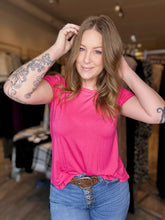 Load image into Gallery viewer, Fuchsia Flowy Short Sleeve Top