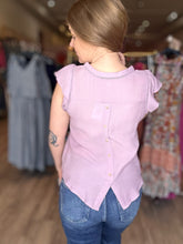 Load image into Gallery viewer, Lavender Tulip Sleeve Blouse