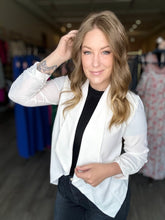 Load image into Gallery viewer, Off White 3/4 Sleeve Blazer