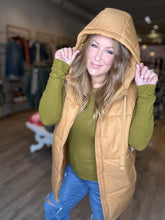 Load image into Gallery viewer, Camel Longline Padded Vest