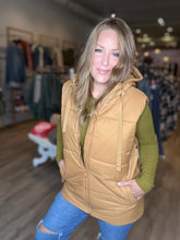 Load image into Gallery viewer, Camel Longline Padded Vest