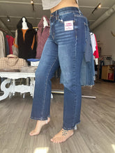 Load image into Gallery viewer, Risen Elastic Band Straight Jeans