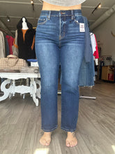Load image into Gallery viewer, Risen Elastic Band Straight Jeans