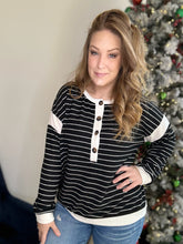 Load image into Gallery viewer, Black Contrast Long Sleeve Top