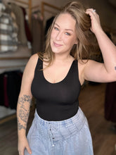 Load image into Gallery viewer, Black Double Layered Tank Top