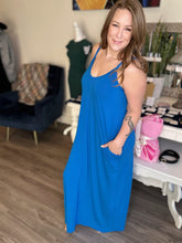 Load image into Gallery viewer, Blue Pocketed Maxi Dress