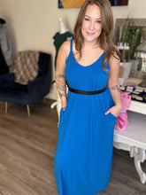 Load image into Gallery viewer, Blue Pocketed Maxi Dress