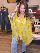 Load image into Gallery viewer, Yellow Textured Kimono