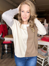 Load image into Gallery viewer, Taupe Color Block Sweater