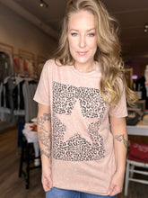 Load image into Gallery viewer, Dusty Pink Star Print Graphic Tee
