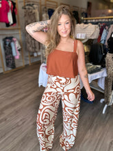 Load image into Gallery viewer, Bronze Printed Sleeveless Jumpsuit