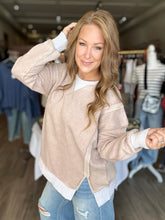 Load image into Gallery viewer, Ash Mocha Fleece Pullover