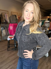 Load image into Gallery viewer, Black Mineral Washed Waist Jacket