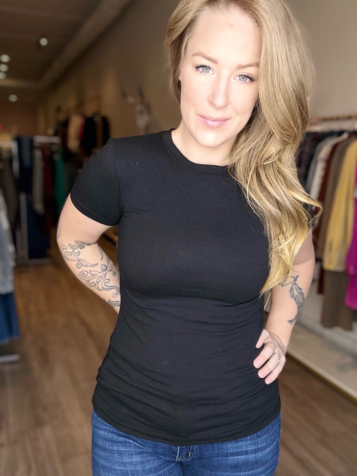 Black Crew Neck Short Sleeve