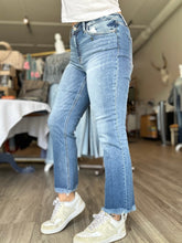 Load image into Gallery viewer, Flying Monkey Mid Rise Medium Wash Crop Jeans