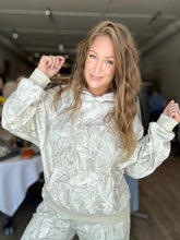 Load image into Gallery viewer, Gray Tree Camo Printed Hoodie