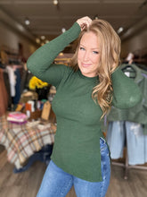 Load image into Gallery viewer, Green Ribbed Tunic Sweater