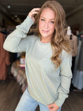 Load image into Gallery viewer, Green Long Sleeve Pocket T-Shirt