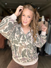 Load image into Gallery viewer, Beige Printed  Snap Button Pullover