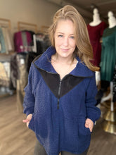 Load image into Gallery viewer, Navy Quarter Zip Sherpa Pullover