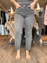 Load image into Gallery viewer, Grey Washed High Waist Denim Pants