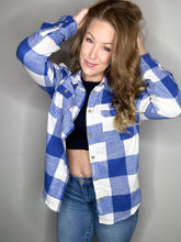 Load image into Gallery viewer, Blue Plaid Button Down Long Sleeve