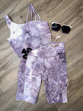Load image into Gallery viewer, Purple Mixed Print Athletic Set
