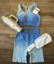 Load image into Gallery viewer, Blue Ombre Seamless Athletic Set