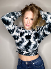 Load image into Gallery viewer, Black Mixed Print Velvet Cropped Sweater