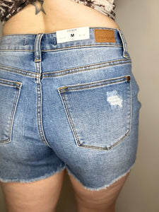 Light Wash Distressed Raw Hem Jean Short
