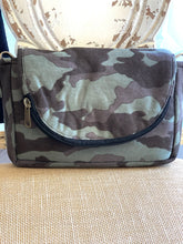 Load image into Gallery viewer, Camo Print Crossbody