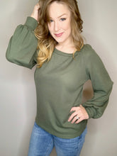 Load image into Gallery viewer, Green Puff Sleeve Waffle Knit Sweater