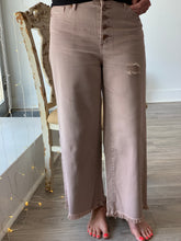 Load image into Gallery viewer, Lt Mauve Cropped Pants - Size M