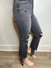 Load image into Gallery viewer, Black Distressed Cropped Flare Jeans